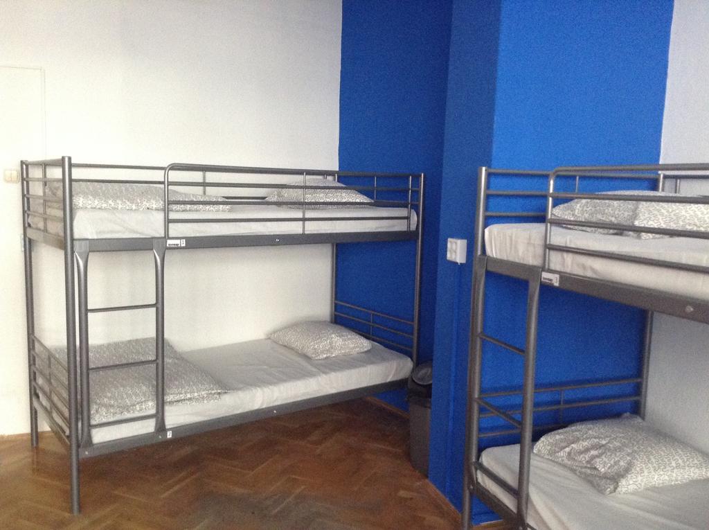 Cooltour Hostel Будапешт Номер фото